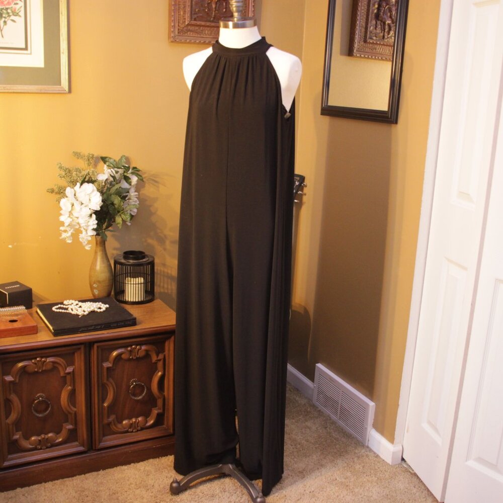 Express Loose and Relaxed Fit Stretchy Jumpsuit - Picture 6 of 7